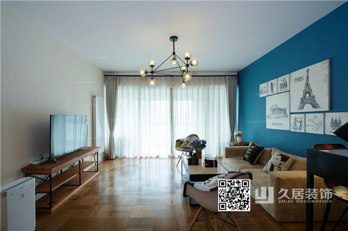 客厅-电视柜-沙发背景挂画-久居装饰 北欧工业风 蓝色与米色的鲜明视觉对比 简约有型的国际风范